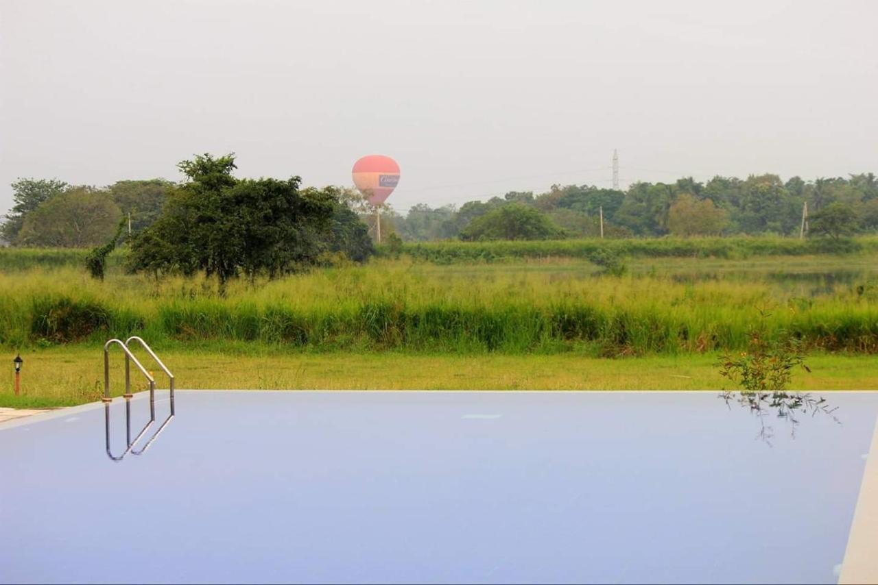 Rho Sigiriya Lake Edge Retreat Kibissa エクステリア 写真