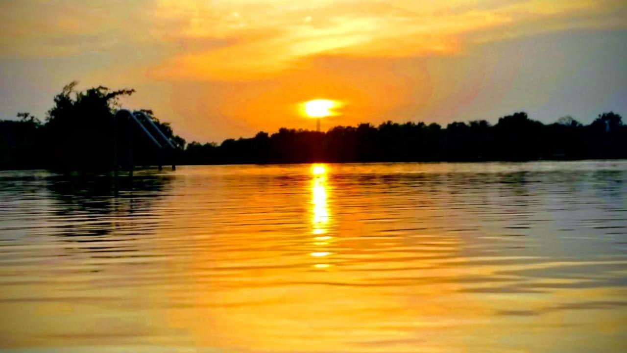 Rho Sigiriya Lake Edge Retreat Kibissa エクステリア 写真